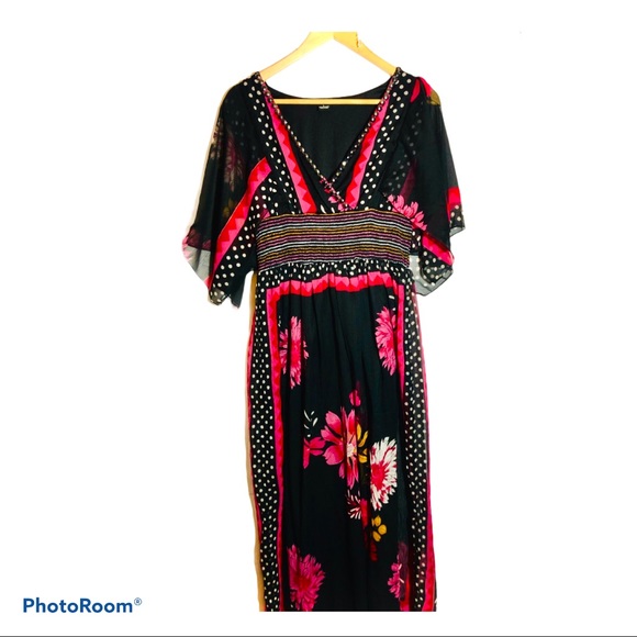 ✨BLACK and PINK FLOWER PRINT WOMEN DRESS - Picture 1 of 3